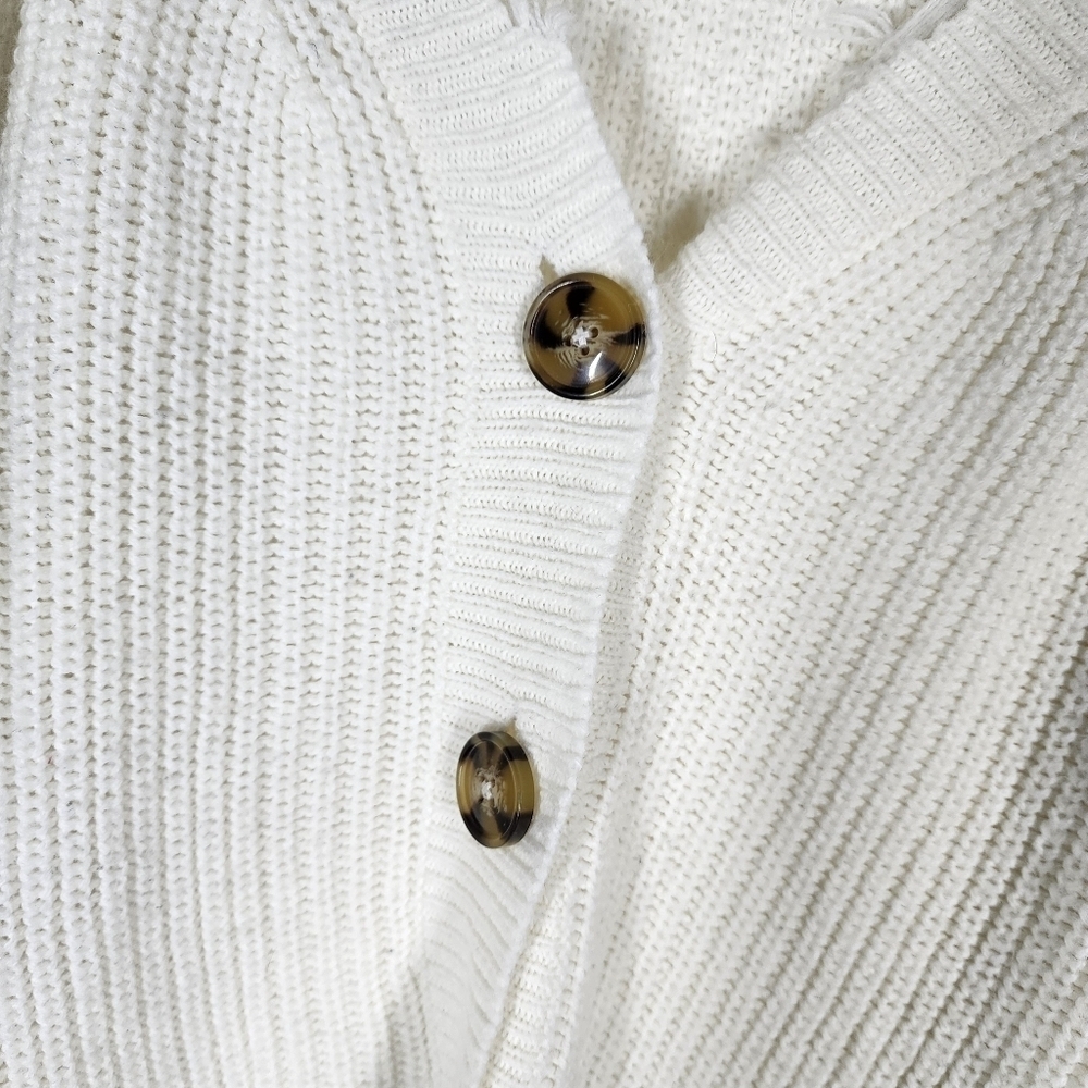 Full Circle Trends Cable Knit Shreaded Sweater - image 6